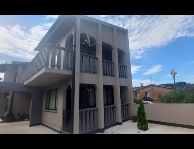 3 BEDROOM HOUSE FOR SALE IN CROSSMOOR